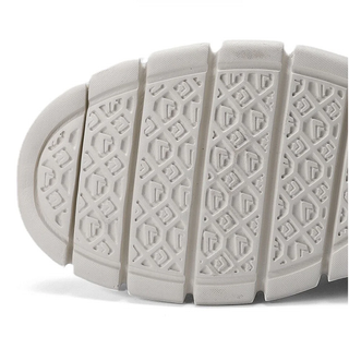CHAUSSURES ULTRA CONFORTABLES POUR TOUTE LA JOURNÉE