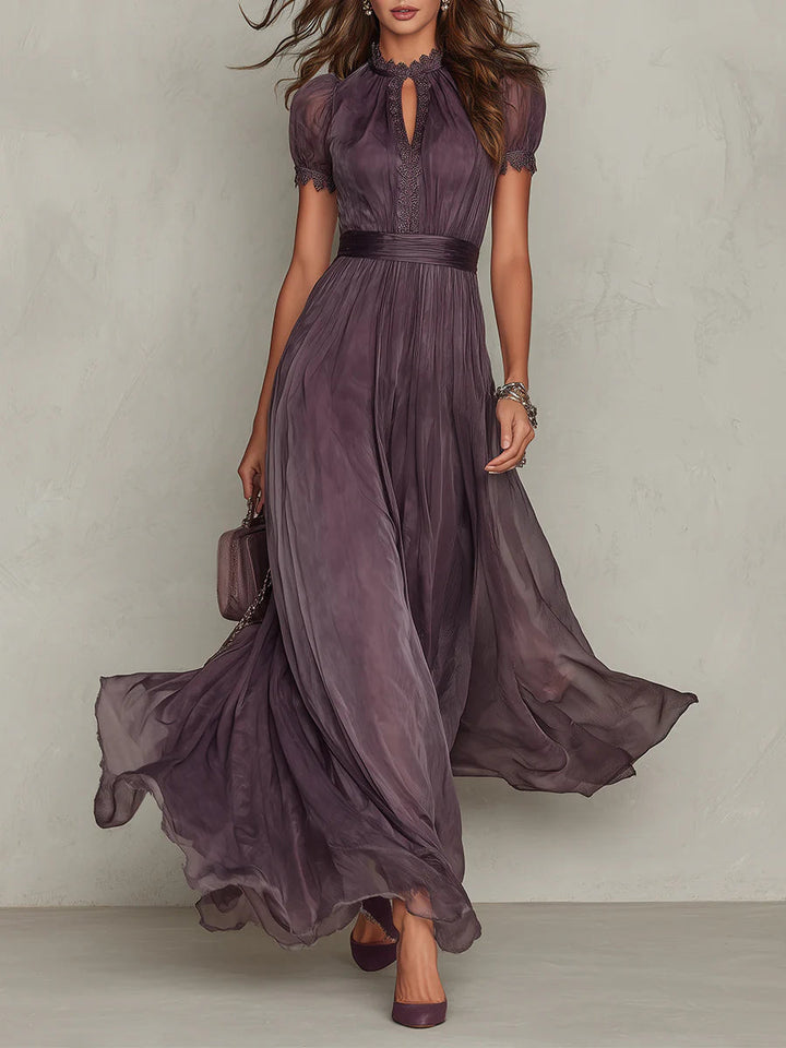 Robe Maxi Élégance en Dentelle Flavira