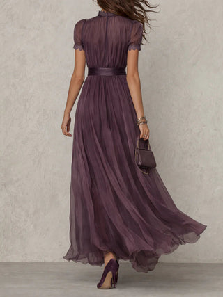 Robe Maxi Élégance en Dentelle Flavira